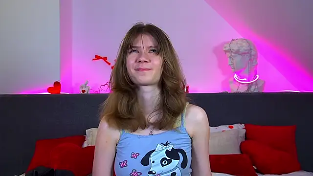 Snapshot of MilaMaelis chatting on 3, 3, 2026 MilaMaelis online show from 3, 3, 2026