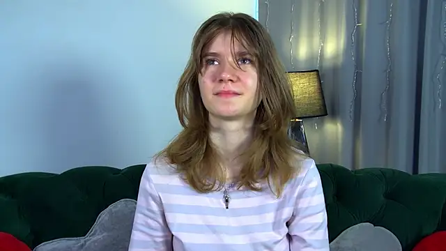 MilaMaelis online show from 5, 4, 2026