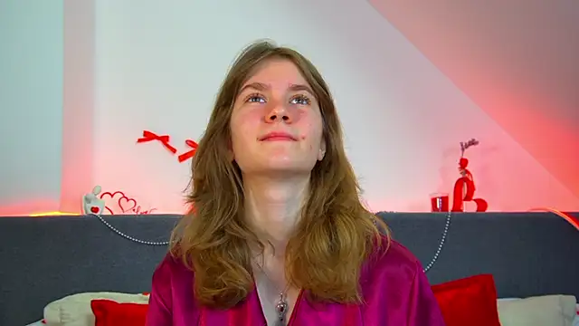 MilaMaelis online show from 18, 4, 2026