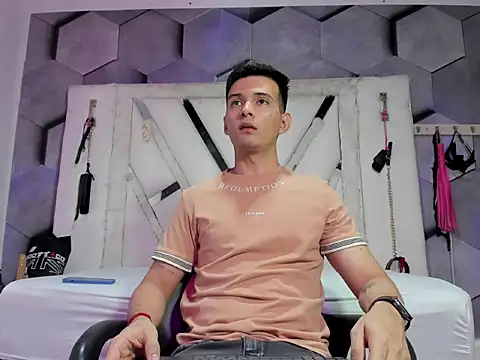 GoldenBoyM online show from 28, 5, 2026