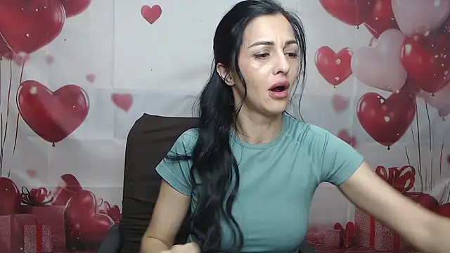 Snapshot of EvaClarkk chatting on 27, 5, 2026 EvaClarkk online show from 27, 5, 2026