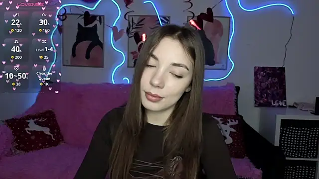 Snapshot of Adriennes chatting on 18, 2, 2026 Adriennes online show from 18, 2, 2026