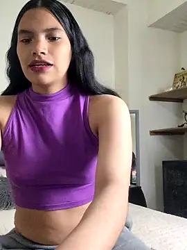 Snapshot of Julieta_Parker chatting on 25, 2, 2026 Julieta Parker online show from 25, 2, 2026