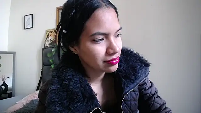 Snapshot of Julieta_Parker chatting on 27, 3, 2026 Julieta Parker online show from 27, 3, 2026