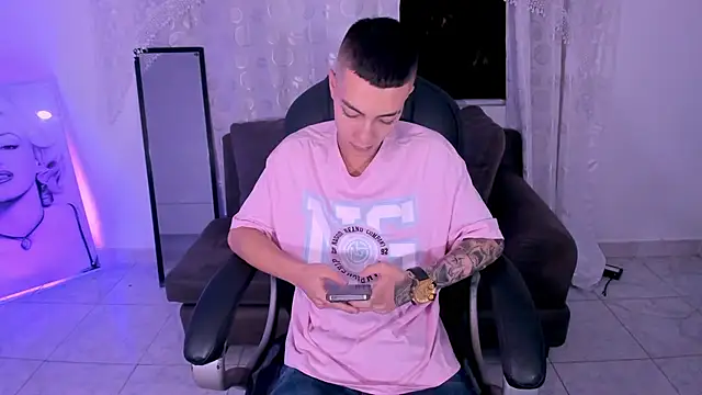 Dereck Boy  online show from 12, 4, 2026