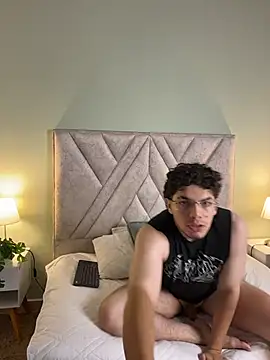 Axel Creed online show from 25, 2, 2026