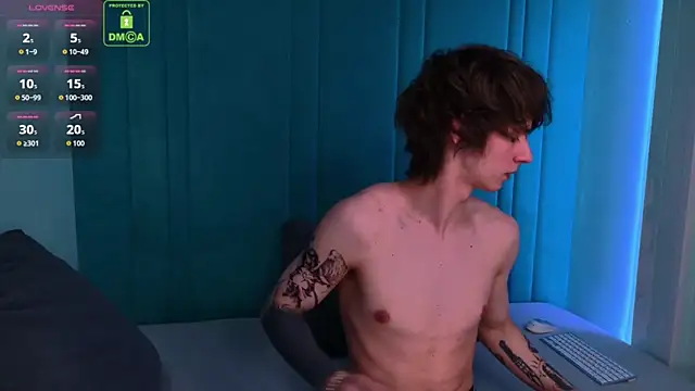 Snapshot of HoogWilder chatting on 20, 2, 2026 HoogWilder online show from 20, 2, 2026