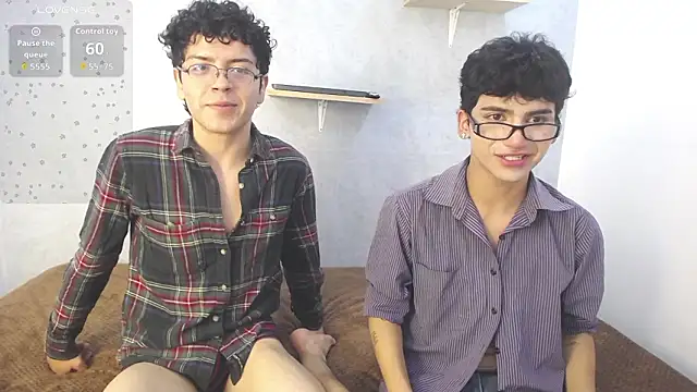 Snapshot of Eliotkinky chatting on 10, 2, 2026 Eliotkinky online show from 10, 2, 2026