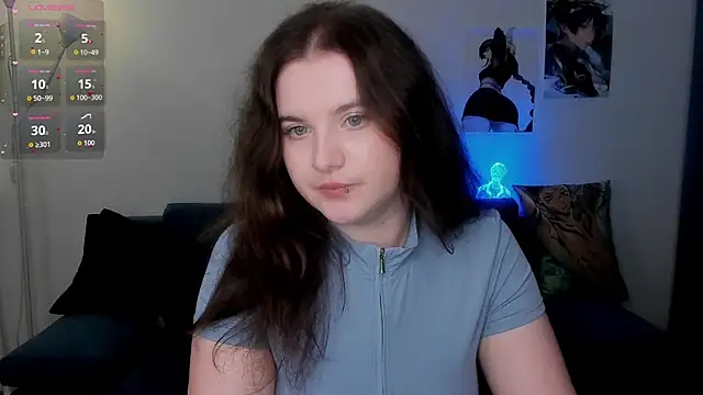 chloe dashh online show from 25, 3, 2026