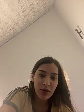 Snapshot of Mia_rivers__ chatting on 18, 4, 2026 Mia rivers online show from 18, 4, 2026