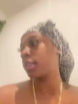 prettybrown9 online show from 4, 2, 2026