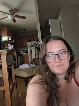 lillythotz online show from 27, 5, 2026