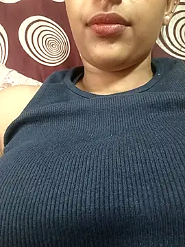 komalsharma99 online show from 30, 4, 2026