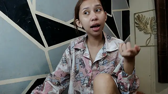 Charming lexi online show from 9, 4, 2026