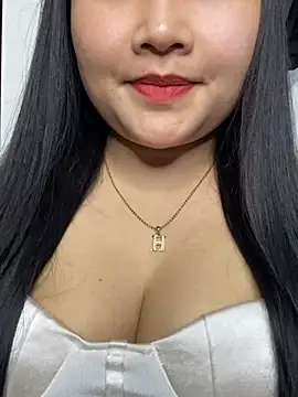 Violet pusy online show from 14, 3, 2026