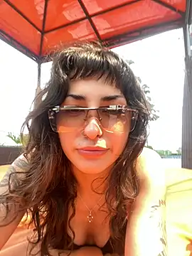 Snapshot of AngelaCox chatting on 17, 7, 2026 AngelaCox online show from 17, 7, 2026