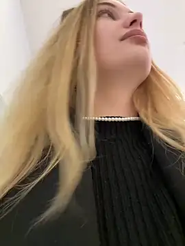 blonde exe online show from 8, 4, 2026