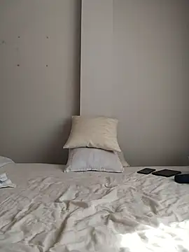 Lyonette reading1 online show from 27, 2, 2026