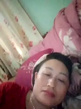 Jolie sexy online show from 9, 4, 2026