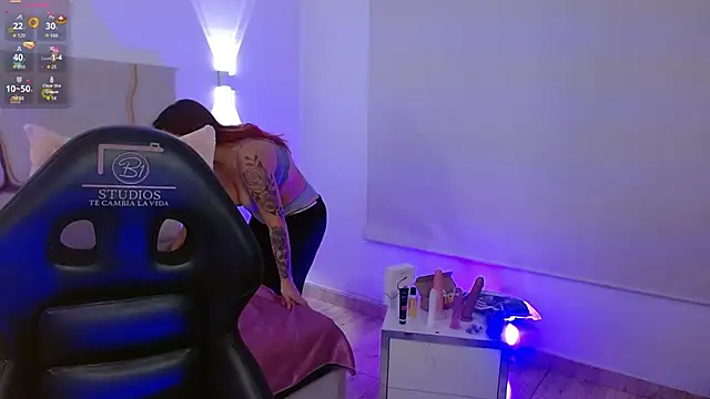 Snapshot of Sashaa_tay chatting on 21, 2, 2026 Sashaa tay online show from 21, 2, 2026