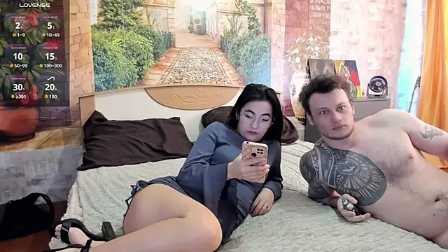  littleangie  online show from 10, 4, 2026