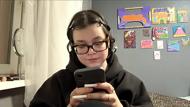 AngelLune online show from 10, 2, 2026