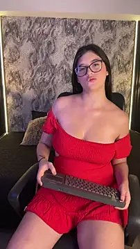 Snapshot of Dahlia-Rose chatting on 11, 2, 2026 Dahlia-Rose online show from 11, 2, 2026