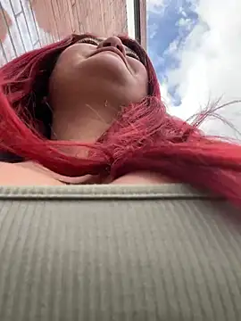 Snapshot of Lia-Moon77 chatting on 6, 2, 2026 Lia-Moon77 online show from 6, 2, 2026