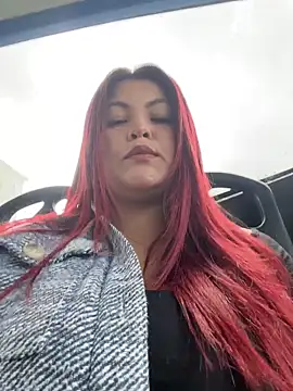 Lia-Moon77 online show from 7, 4, 2026