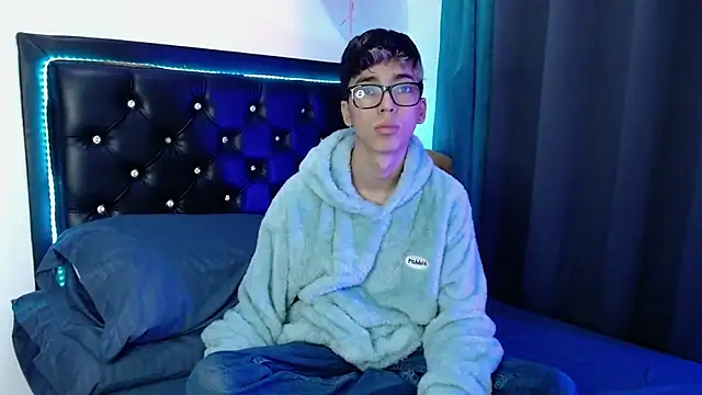 Snapshot of gabriel_x18 chatting on 13, 2, 2026 gabriel x18 online show from 13, 2, 2026