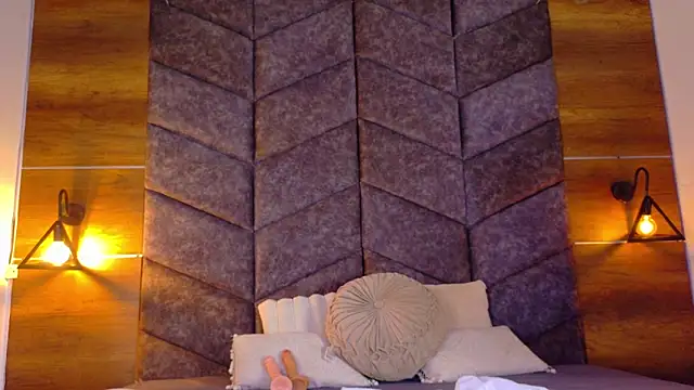 FernandaBrown   online show from 29, 3, 2026