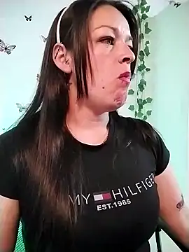 Ivanna Greey1 online show from 27, 2, 2026