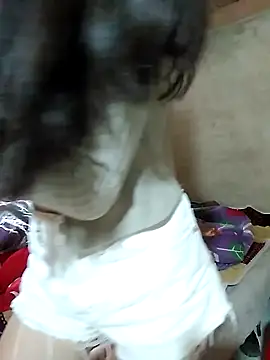 DoliceGirl2k online show from 4, 4, 2026