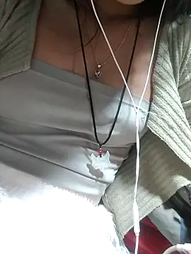 DoliceGirl2k online show from 10, 4, 2026