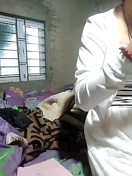 DoliceGirl2k online show from 11, 4, 2026