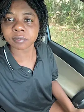 Snapshot of Ebony_Queeen chatting on 23, 5, 2026 Ebony Queeen online show from 23, 5, 2026
