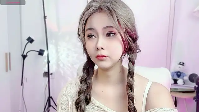 Memeli0 online show from 9, 2, 2026