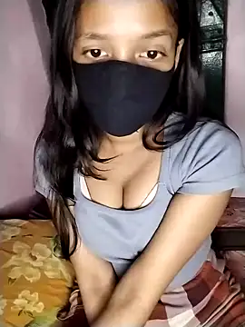 Naina-hott online show from 6, 4, 2026