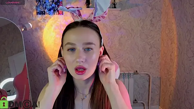  Kiki angel  online show from 6, 3, 2026