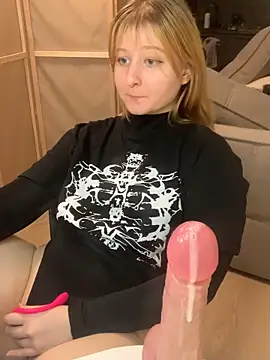Snapshot of MargoPinky1 chatting on 15, 6, 2026 MargoPinky1 online show from 15, 6, 2026