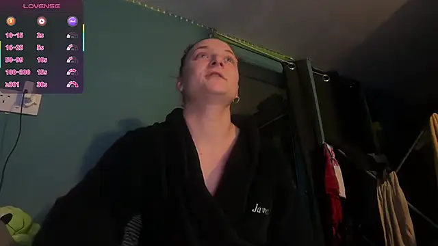 JadeAlexis403 online show from 8, 2, 2026