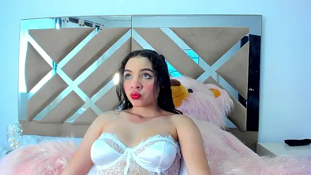 KimSantos online show from 28, 2, 2026