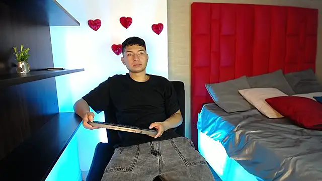 Liam Sean online show from 3, 3, 2026