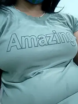 Snapshot of Fantasy_Queen94 chatting on 20, 2, 2026 Fantasy Queen94 online show from 20, 2, 2026