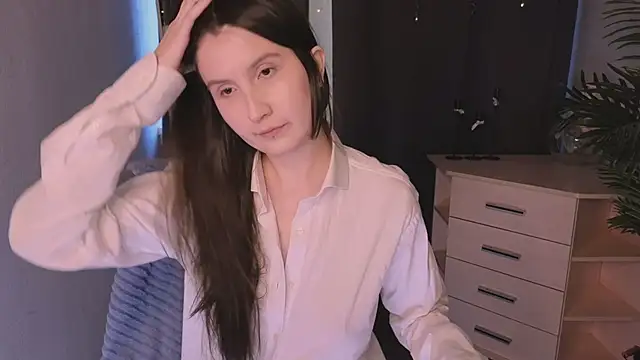 avrora shy  online show from 14, 3, 2026