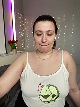 Snapshot of lipsi_vikki chatting on 13, 2, 2026 lipsi vikki online show from 13, 2, 2026