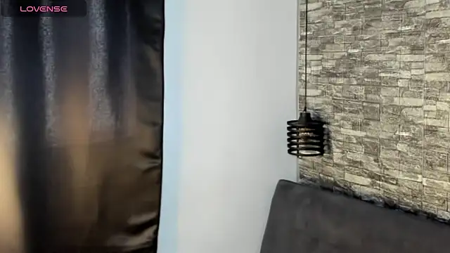 Snapshot of ASHLEY_COLLINS1 chatting on 4, 3, 2026 ASHLEY COLLINS1 online show from 4, 3, 2026