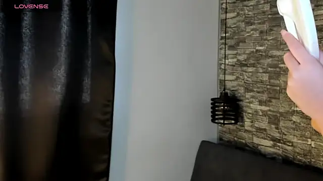 Snapshot of ASHLEY_COLLINS1 chatting on 19, 3, 2026 ASHLEY COLLINS1 online show from 19, 3, 2026