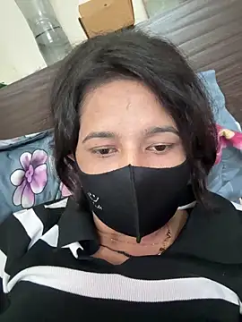 Snapshot of raavigirl chatting on 26, 2, 2026 raavigirl online show from 26, 2, 2026