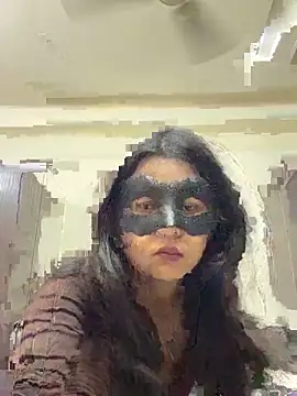 raavigirl online show from 29, 3, 2026